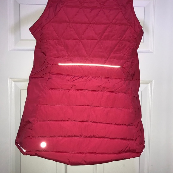 NWT Lululemon Fluffed Up Vest Sz 4 800 Fill PINK - Picture 8 of 15